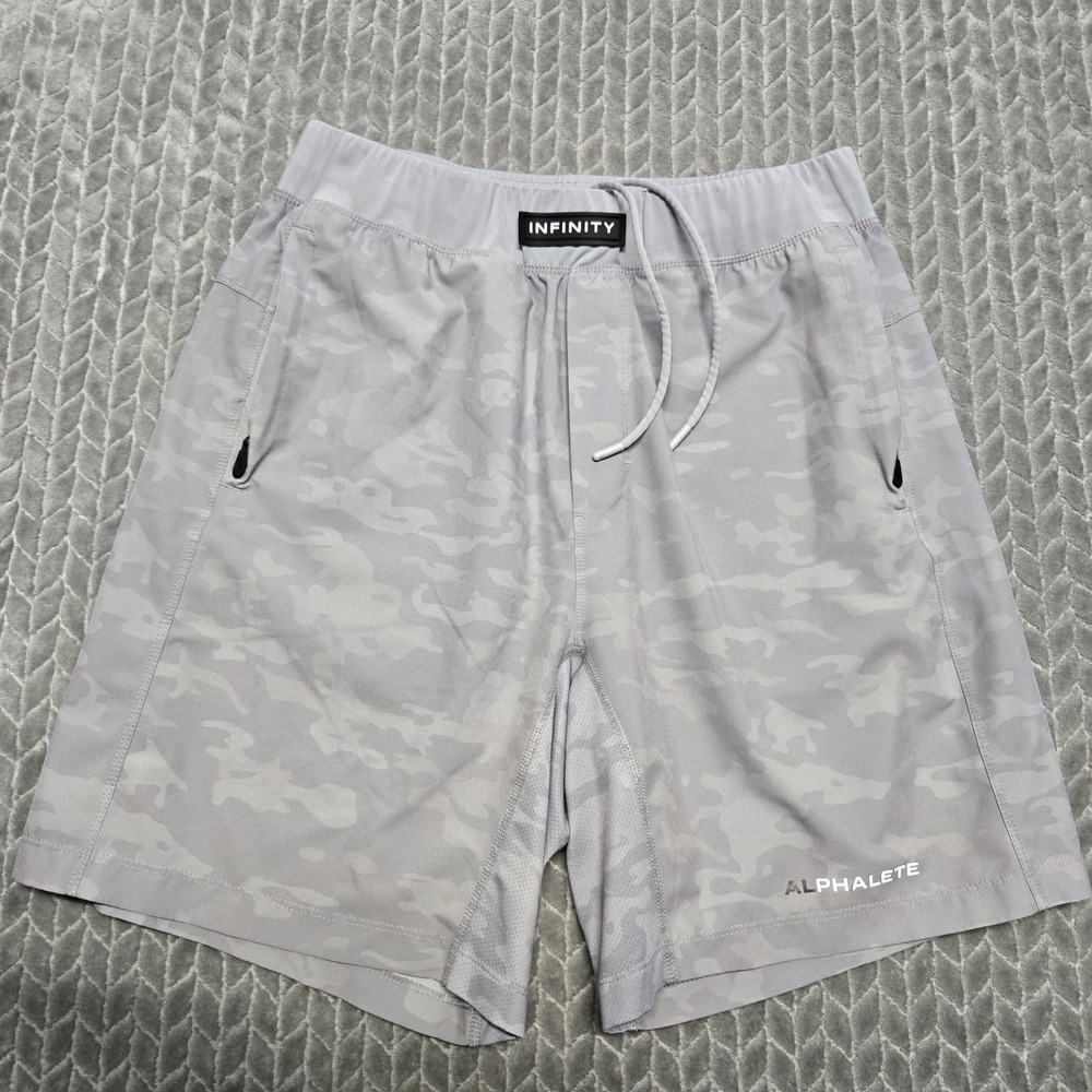 Alphalete Infinity Mens Grey Camo Athletic Training Shorts Size L Zipper Pockets